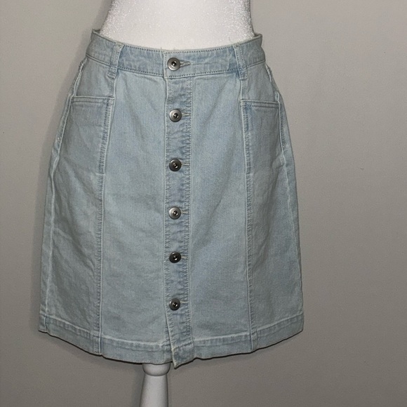 Style & Co. Denim Mini Skirt Size 4 - Picture 1 of 8